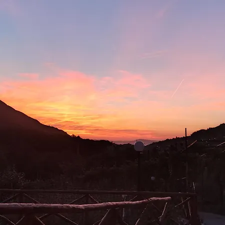 Apartment Mare E Monti